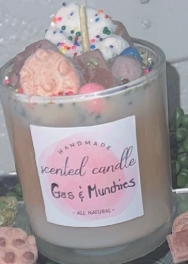URalure Gas & Munchies Scented Candle