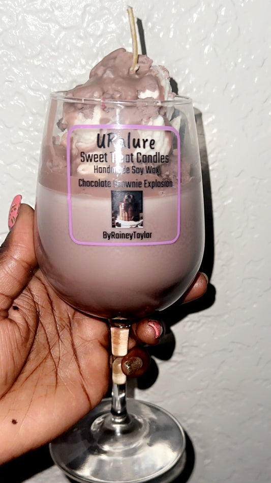 URalure Chocolate Brownie Explosion Milkshake Scented Candle