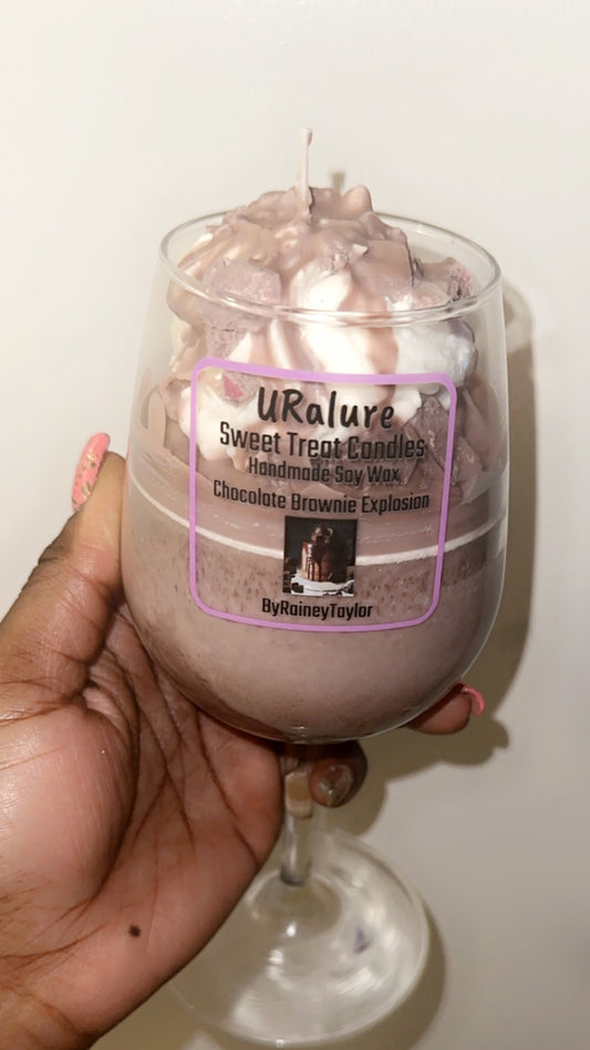 URalure Chocolate Brownie Explosion Milkshake Scented Candle