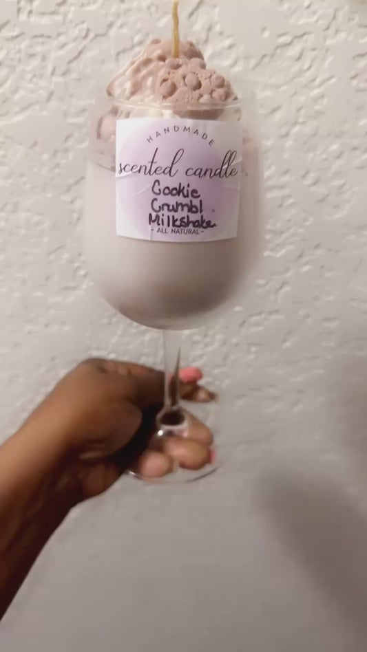 URalure Cookie Crumbl Milkshake Scented Candle