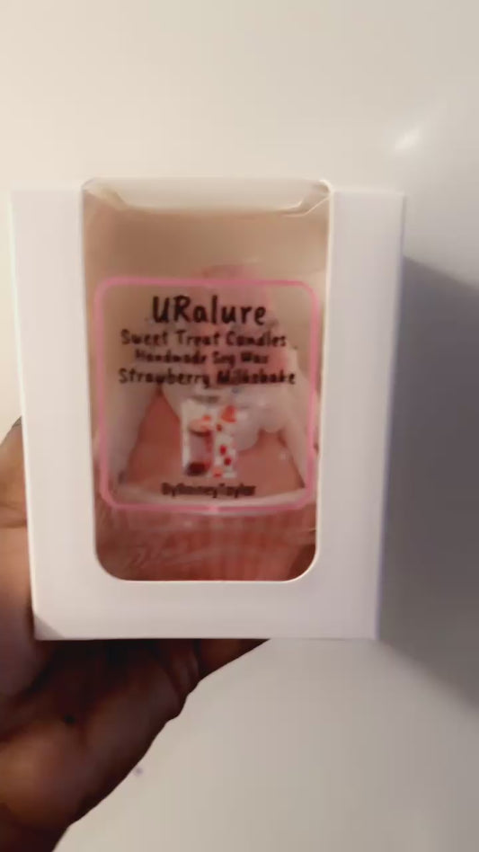 URalure Strawberry Milkshake Cupcake Scented Candle