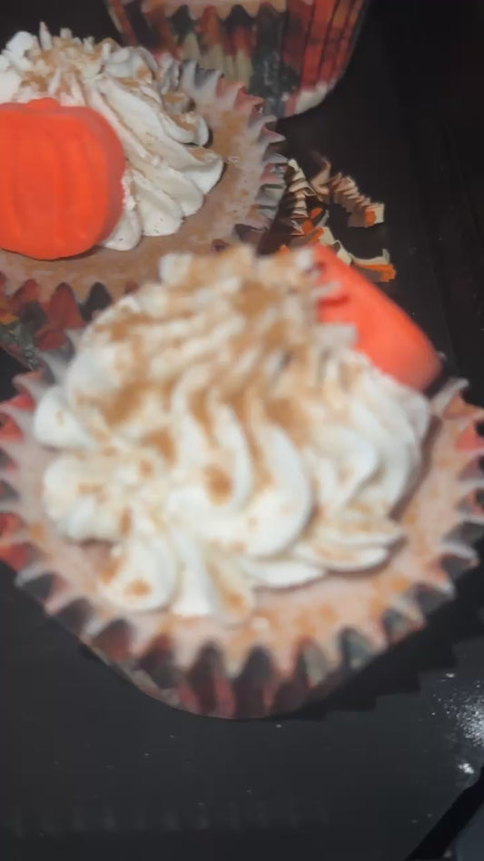 *FALL COLLECTION* Maple Cream & Apple Spice w Cinnamon Scented Cupcake Wax melts