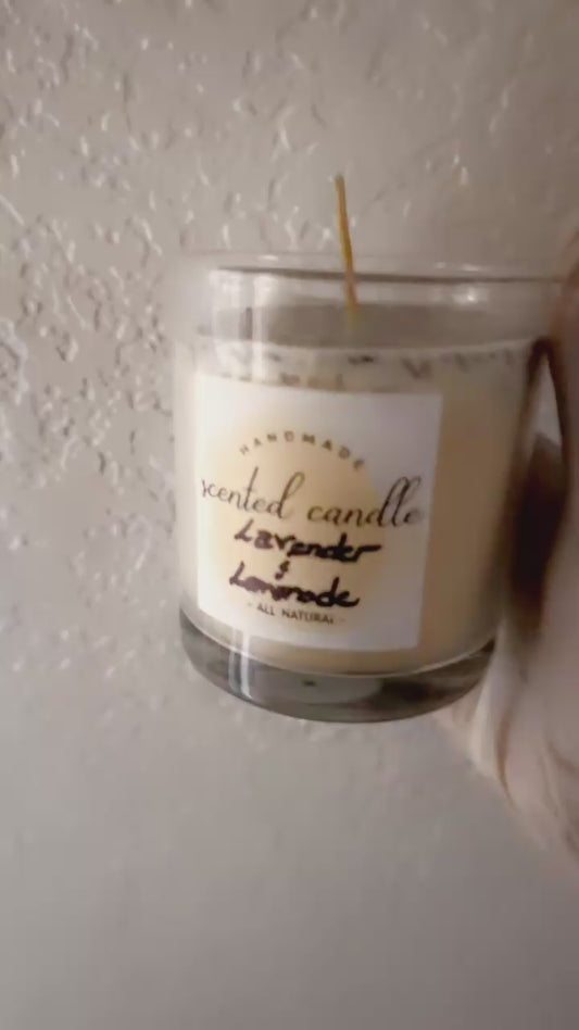 URalure Lavender & Lemonade Scented Candle