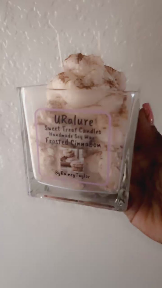 URalure Frosted Cinnabon Cake Scented Candle